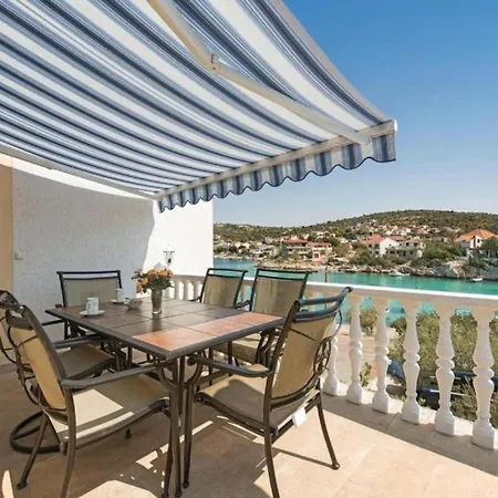 Ivan With Terrace And Sea View A3